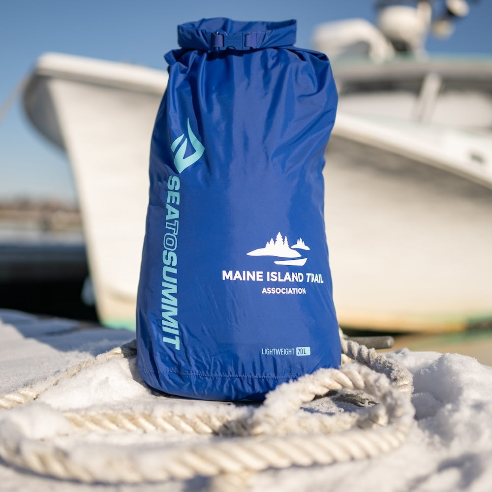 Sea to Summit Lightweight 20L Dry Bag – Maine Island Trail Association